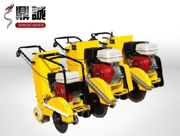 點(diǎn)擊查看詳細(xì)信息<br>標(biāo)題：路面切割機(jī) 閱讀次數(shù)：4492