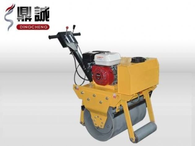 點(diǎn)擊查看詳細(xì)信息<br>標(biāo)題：輕型手扶式單鋼輪壓路機(jī) 閱讀次數(shù)：11483