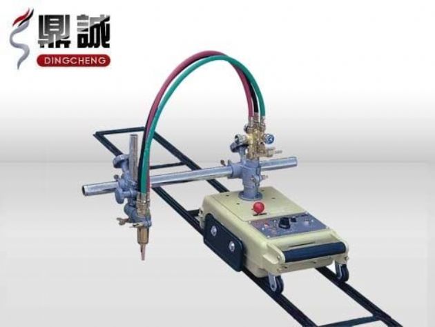 點(diǎn)擊查看詳細(xì)信息<br>標(biāo)題：半自動(dòng)火焰切割機(jī) 閱讀次數(shù)：4377